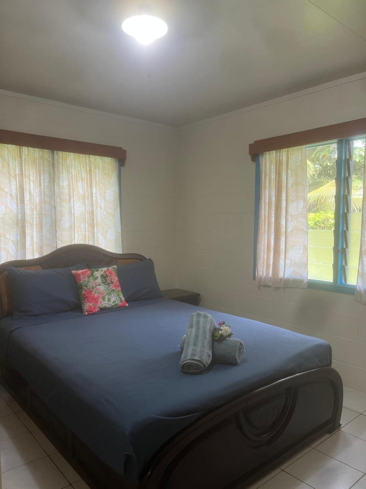 Sharnytas Guesthouse Air Conditioned Avarua Bagian luar foto